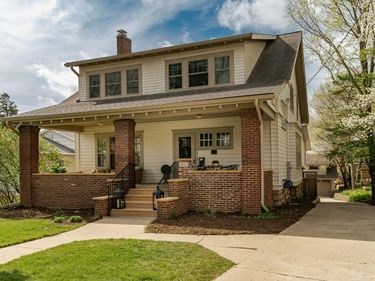 806 4th Street SW, Rochester, MN 55902