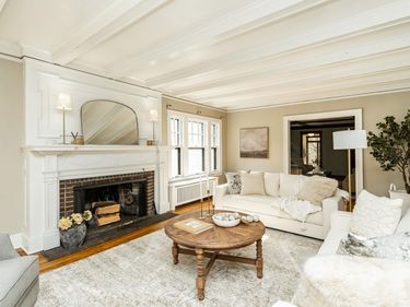 806 4th Street SW, Rochester, MN 55902