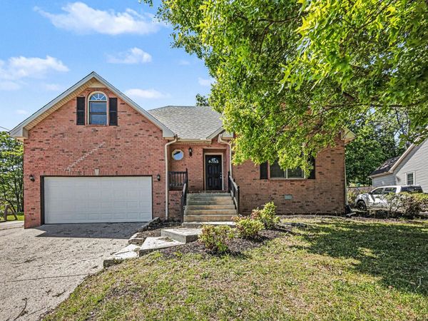 413 Saint Francis Ave , Smyrna, TN 37167