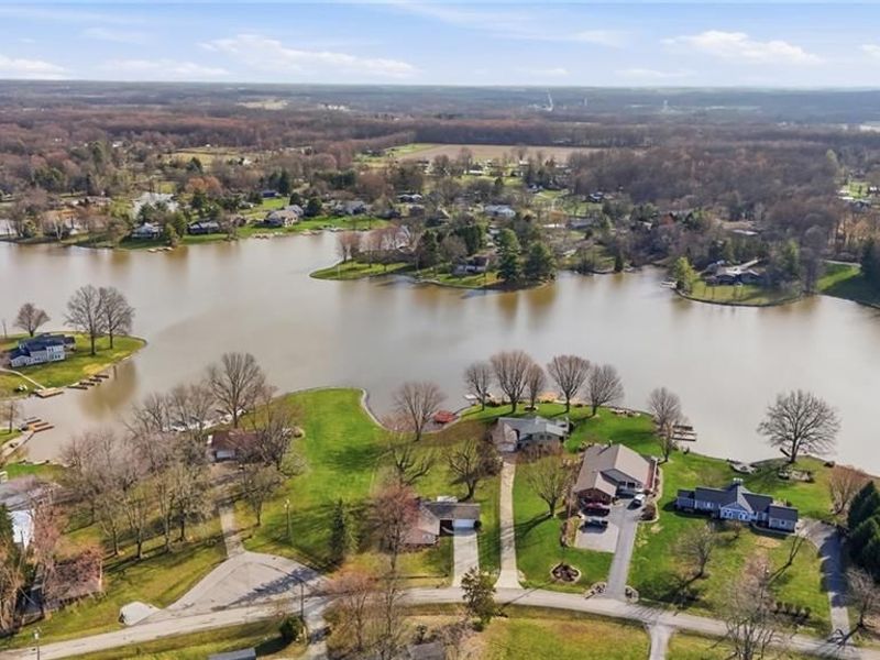 537 A Munster Drive, Fayetteville, OH 45118 Photo 3