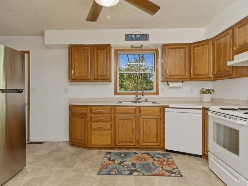 6548 Elk Drive, Ripley, OH 45167 Photo 11