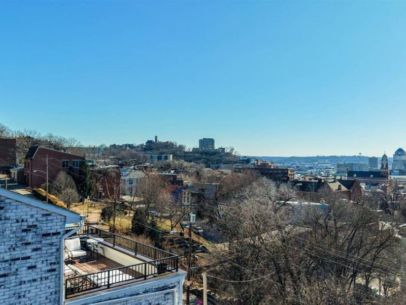 330 Boal Street, Cincinnati, OH 45202 Photo 72