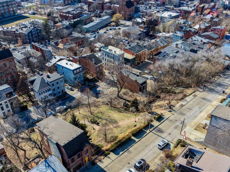 330 Boal Street, Cincinnati, OH 45202 Photo 83