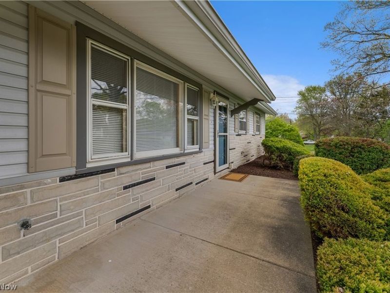 4576 Alderwood Drive , Canfield, OH 44406 Photo 3