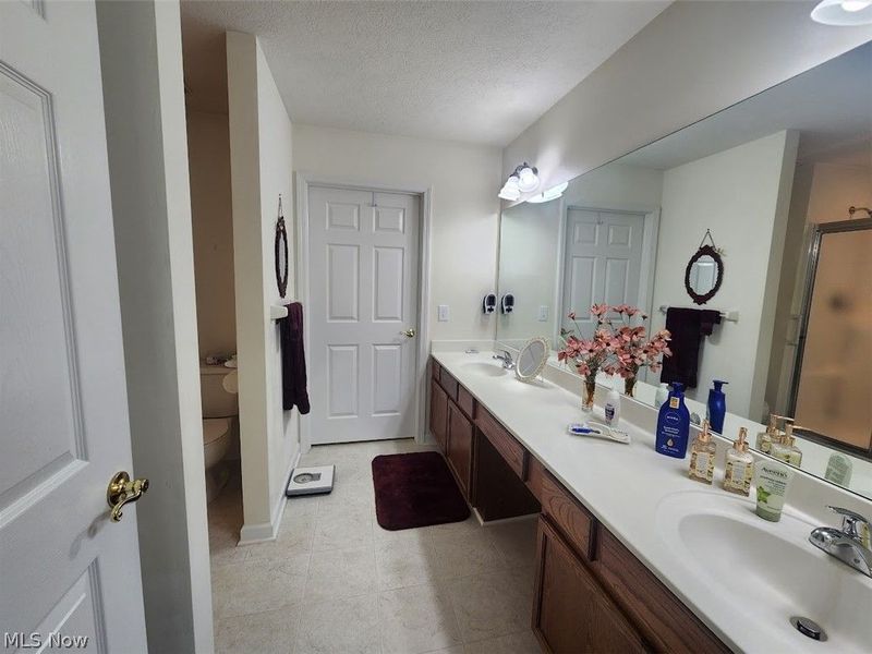 5227 Redford Drive, Brunswick, OH 44212 Photo 12