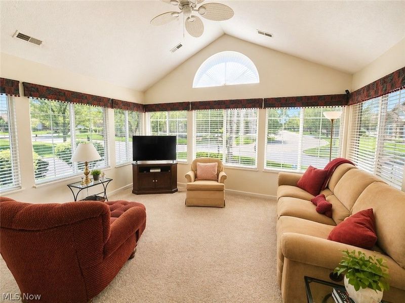 5227 Redford Drive, Brunswick, OH 44212 Photo 5