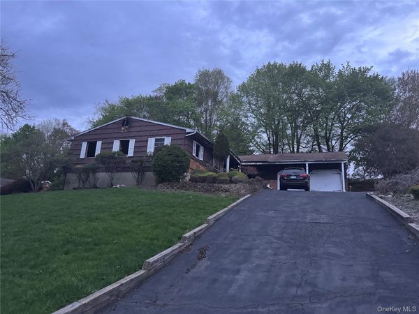 12 Glenmere Road , New City, NY 10956