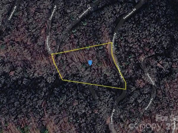 901 Canterbury Road, Murphy, NC 28906