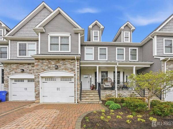 3 Horan Court , Old Bridge, NJ 08857