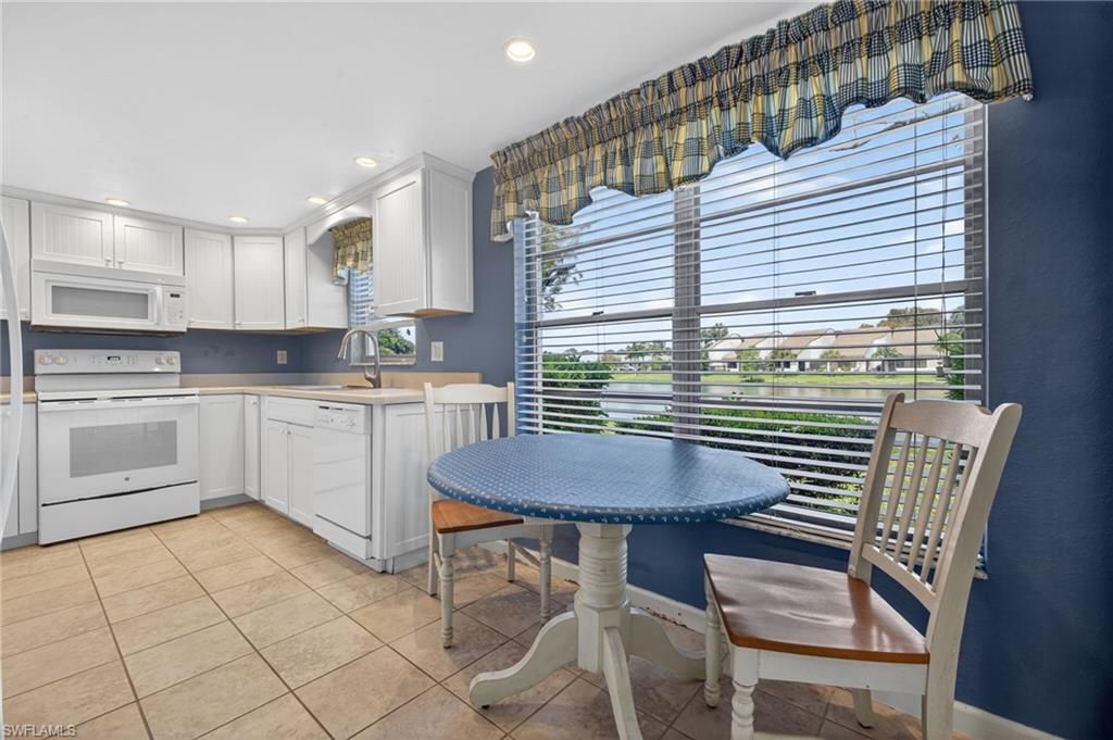 6844 Sandtrap Dr, Unit 2, Fort Myers, FL 33919 Photo