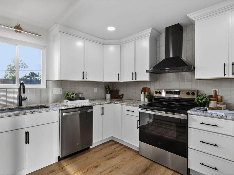 2880 Schwartz Road, Columbus, OH 43232 Photo 16