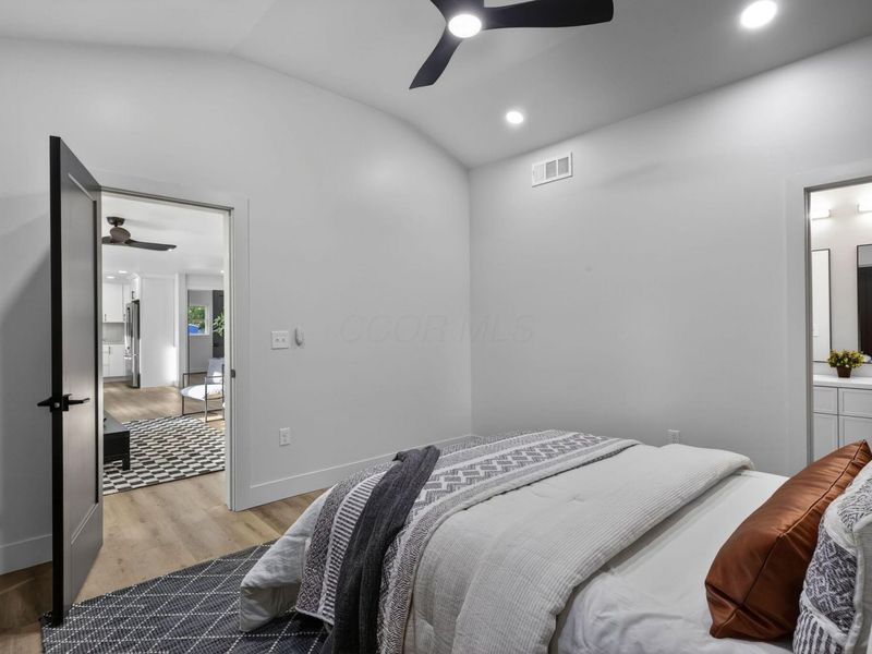 2880 Schwartz Road, Columbus, OH 43232 Photo 22