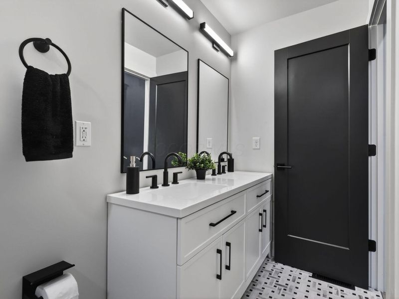 2880 Schwartz Road, Columbus, OH 43232 Photo 24