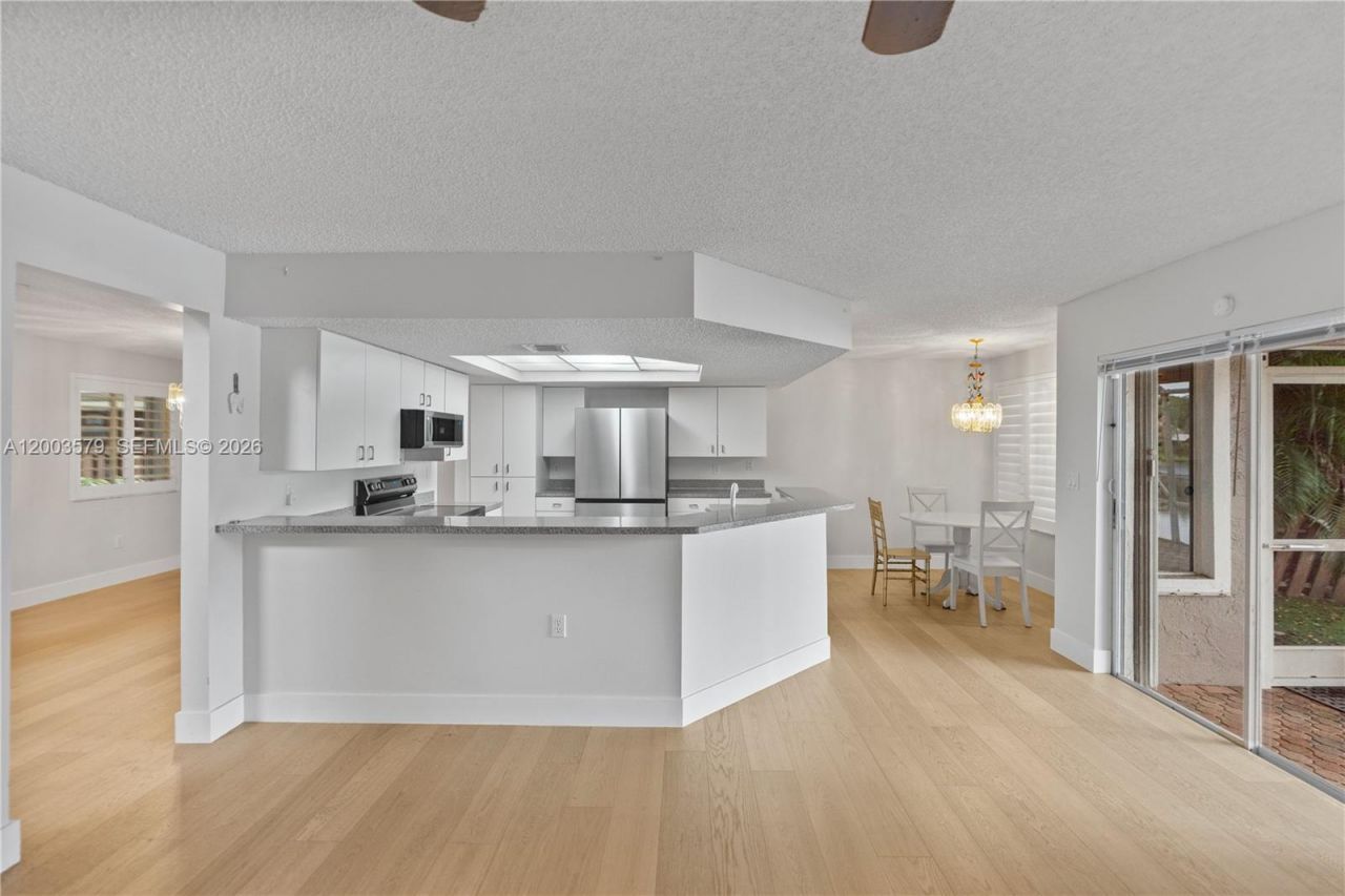 237 NW 100th Ave, Unit ., Plantation, FL 33324 Photo