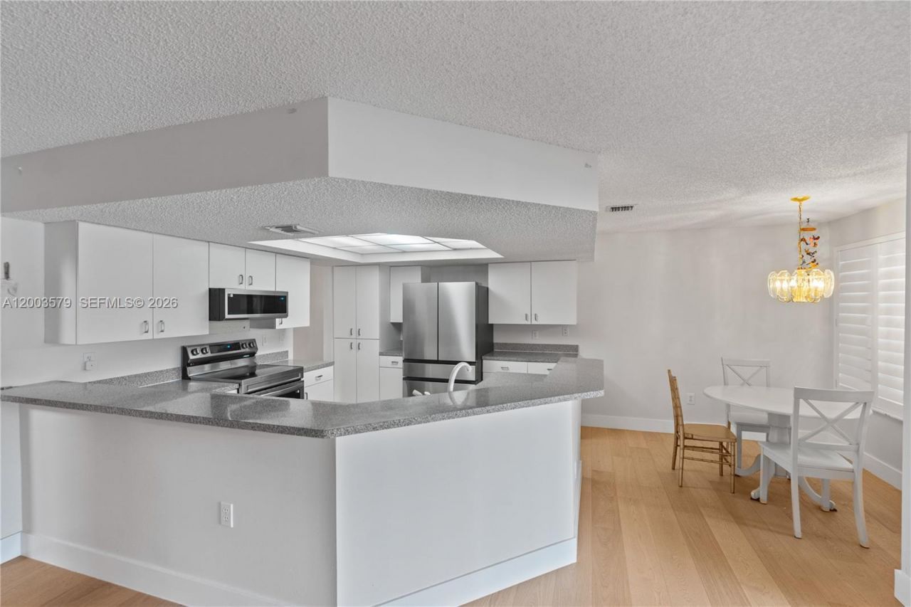 237 NW 100th Ave, Unit ., Plantation, FL 33324 Photo