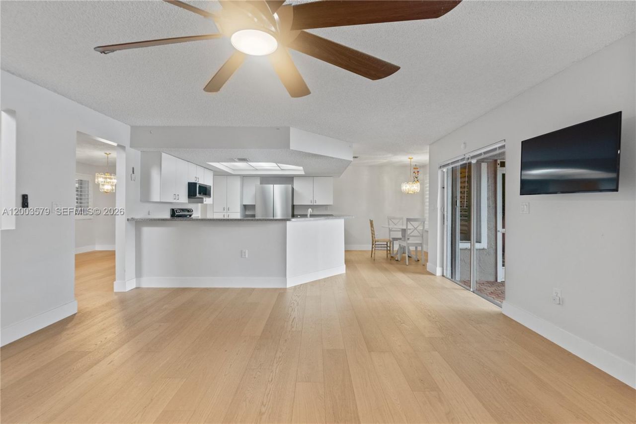 237 NW 100th Ave, Unit ., Plantation, FL 33324 Photo