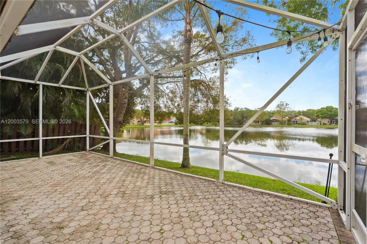 237 NW 100th Ave, Unit ., Plantation, FL 33324 Photo