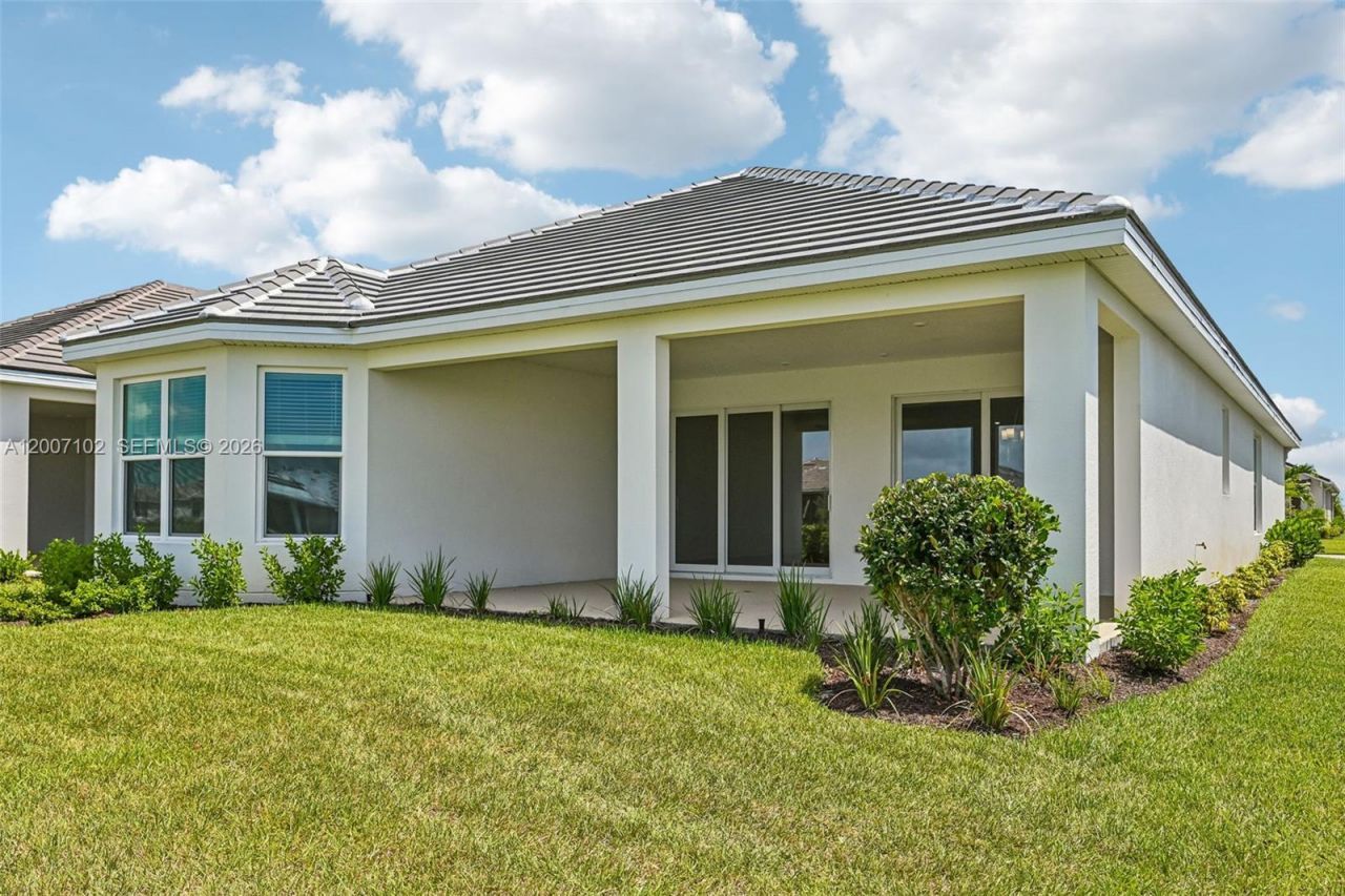 13469 SW Alejandro Court, Port Saint Lucie, FL 34987 Photo