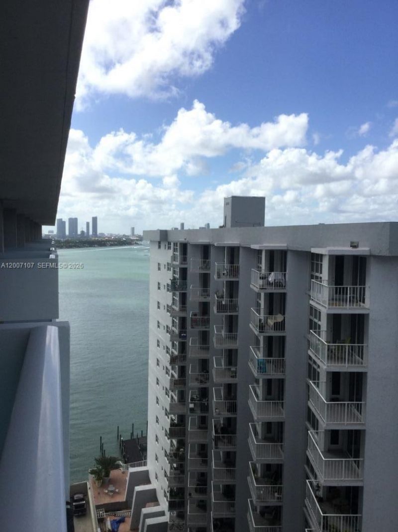 1200 West Ave , Unit PH18, Miami Beach, FL 33139 Photo