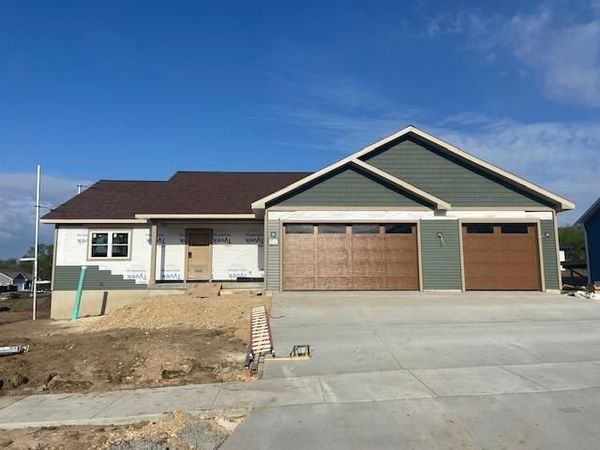 401 Roosevelt Street, Baraboo, WI 53913