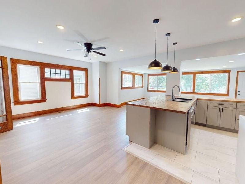 1021 S Sandusky Street, Bucyrus, OH 44820 Photo 13