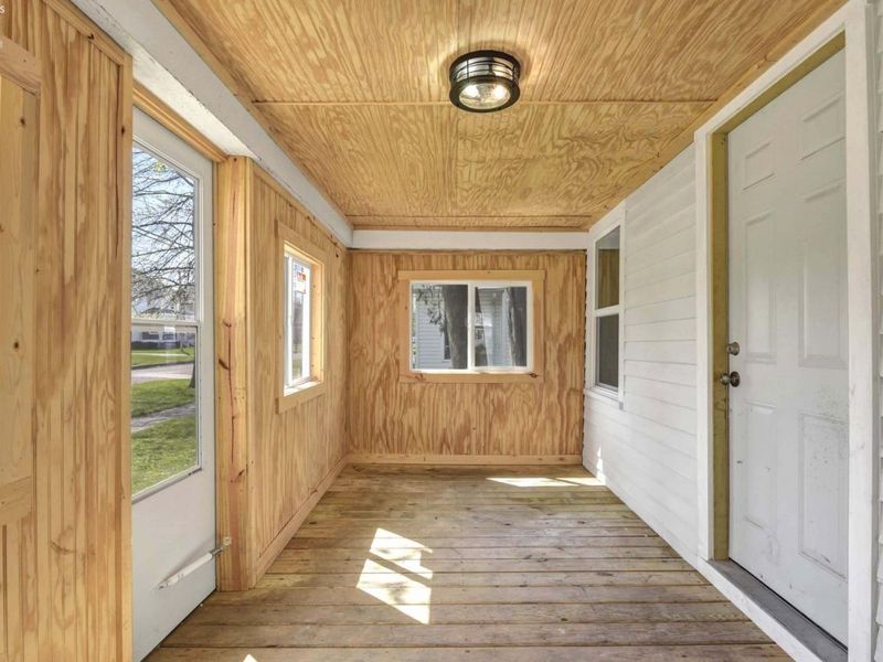 506 Washington Street, Port Clinton, OH 43452 Photo 11