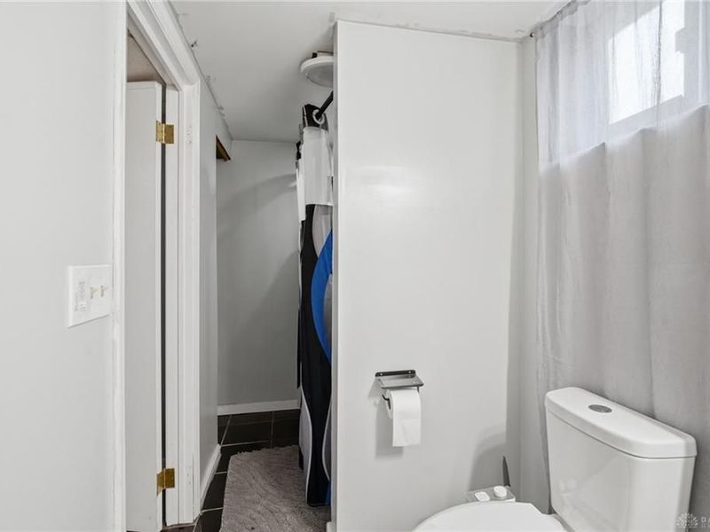 5642 Surrey Avenue, Green Township, OH 45248 Photo 34