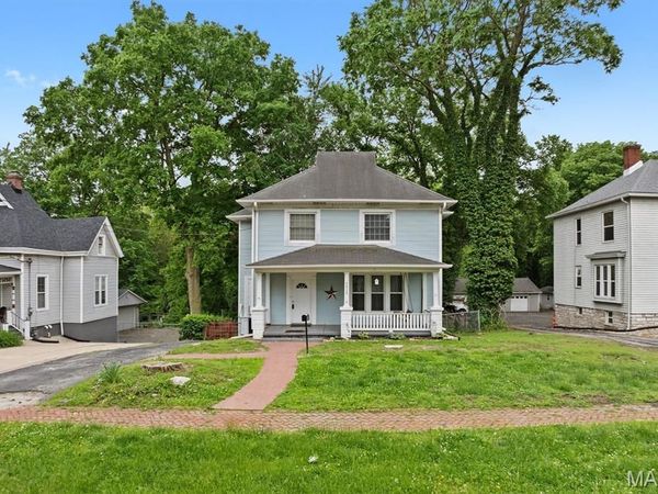 3025 Leverett Street, Alton, IL 62002