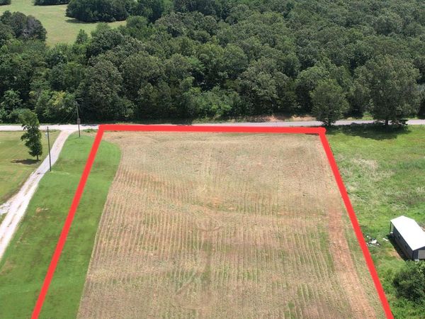 275 Bloodworth Road , Searcy, AR 72143