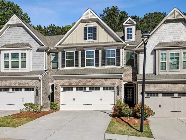 1930 Lanier Harbor Point, Buford, GA 30518