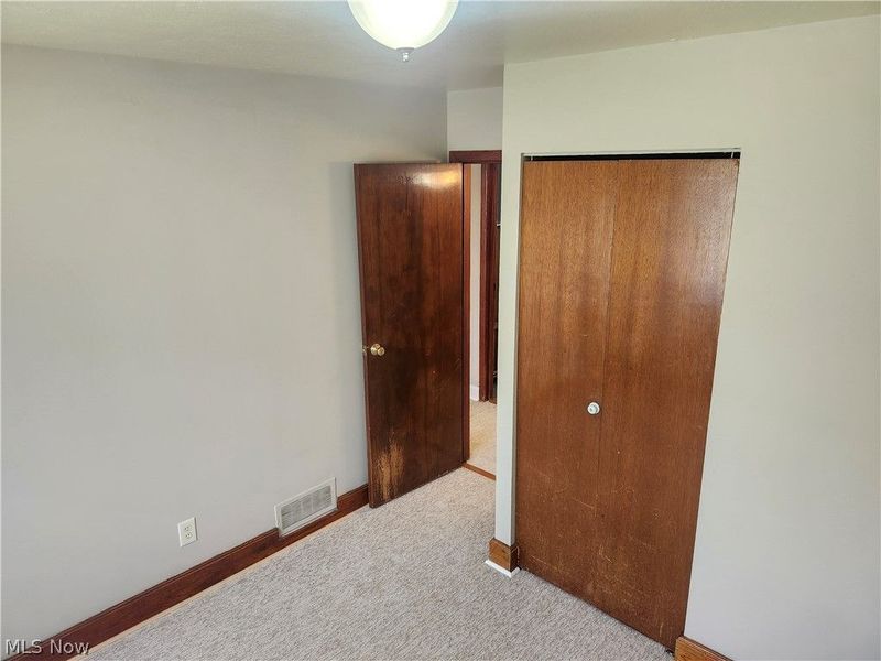 141 Sycamore Street, Mingo Junction, OH 43938 Photo 16