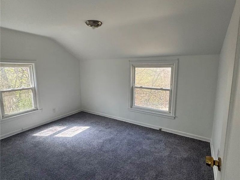 1102 Tonawanda Avenue, Akron, OH 44305 Photo 9