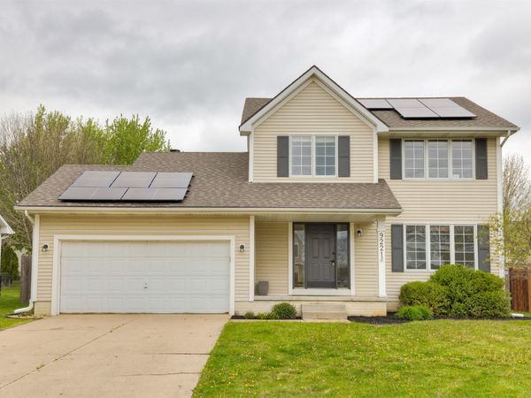 9221 Timberwood Drive, Johnston, IA 50131