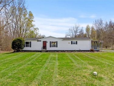 4173 Hosey Road , Palmyra, NY 14522