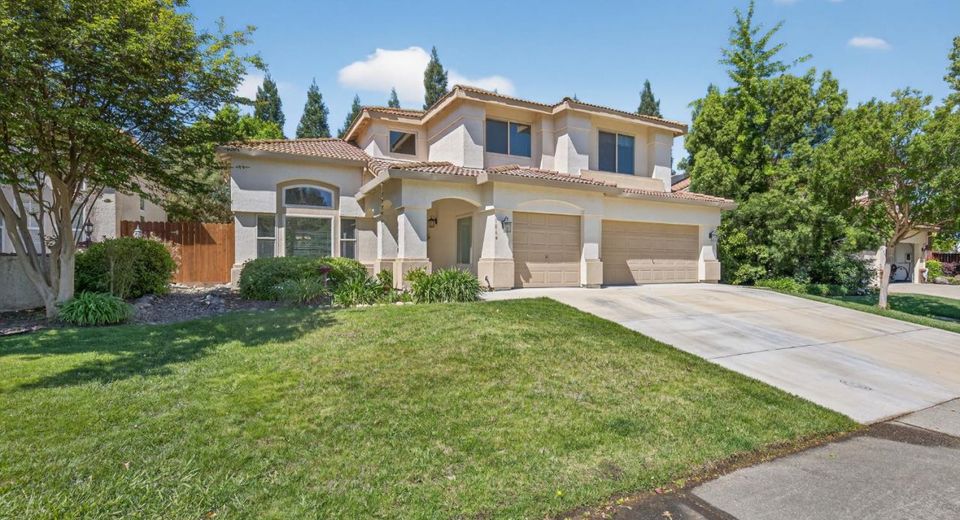 1064 Caragh St, Roseville, CA 95747 Photo