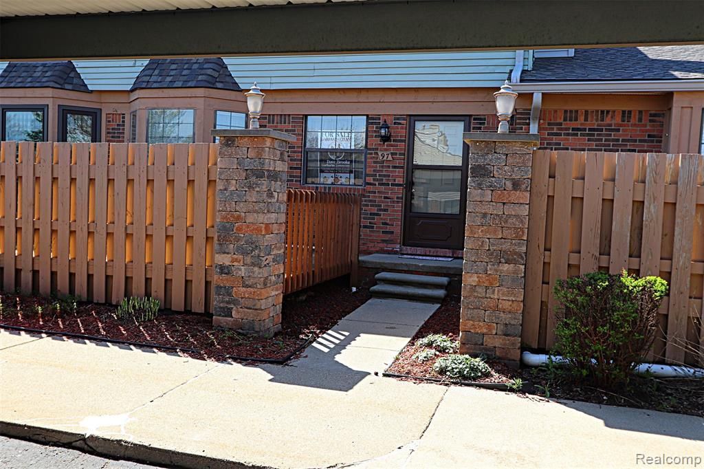 2131 Vine Way Drive , Canton, MI 48188 Main Photo