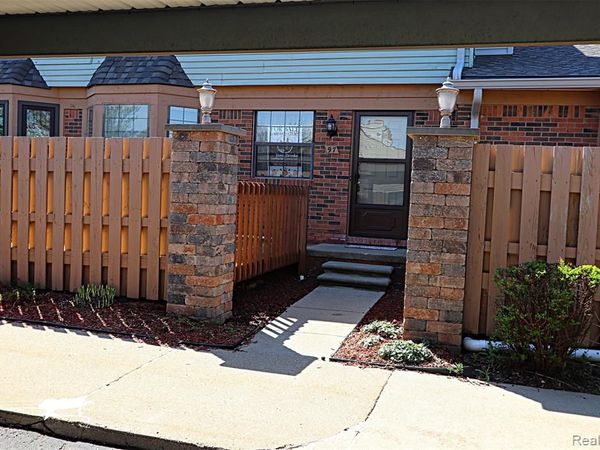 2131 Vine Way Drive , CANTON, MI 48188