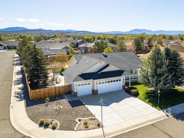 2887 San Gabriel Drive, Minden, NV 89423