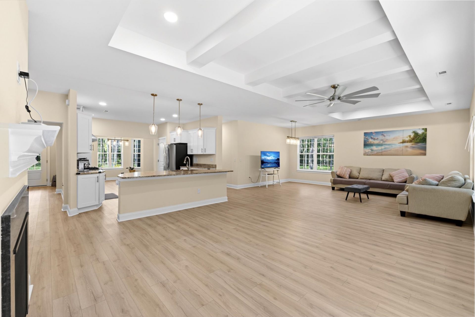 4699 Red Bluff Rd. Photo 13