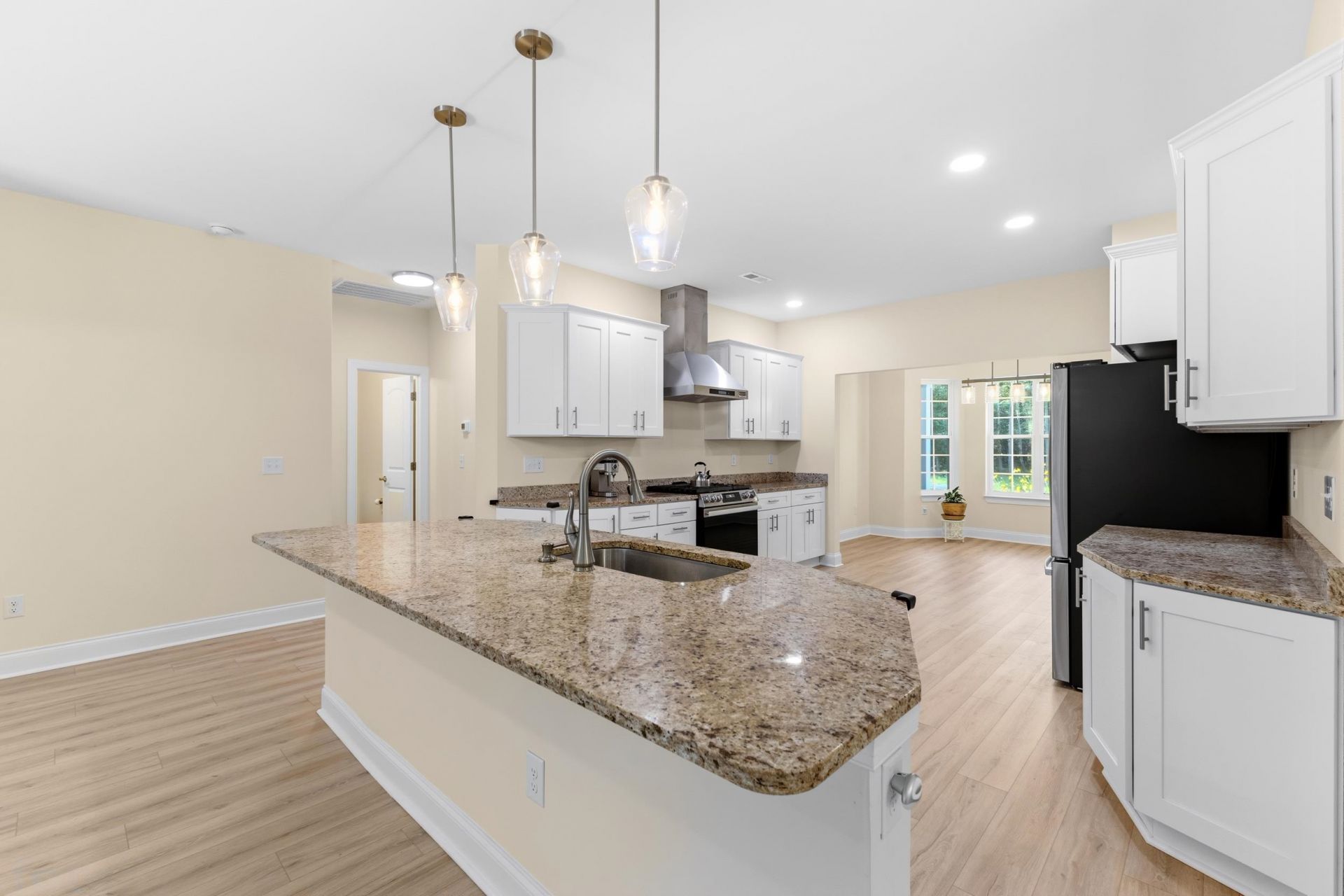 4699 Red Bluff Rd. Photo 18