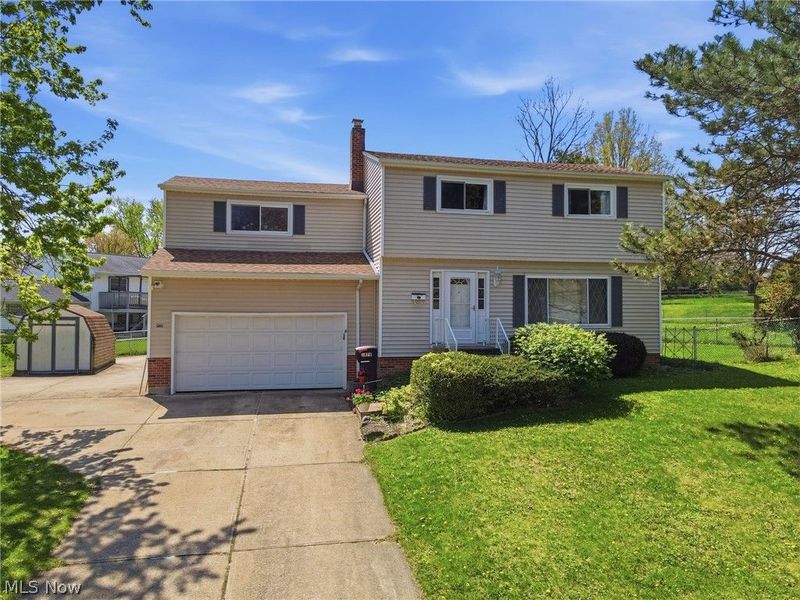 1876 Laurel Drive, Twinsburg, OH 44087 Photo 1