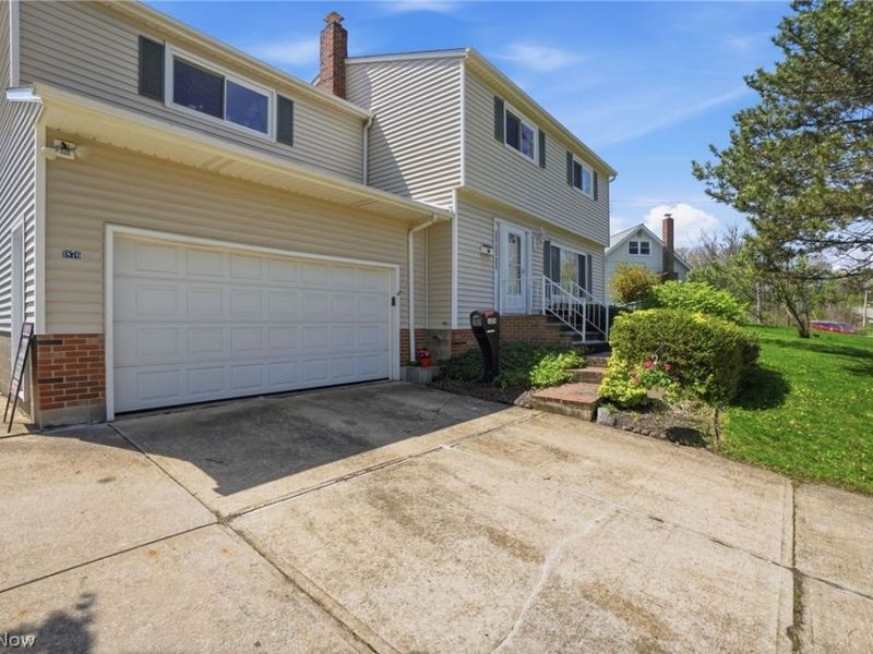 1876 Laurel Drive, Twinsburg, OH 44087 Photo 32