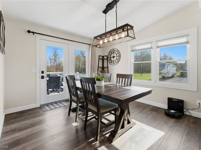 8863 Lynnpark Street NE, Alliance, OH 44601 Photo 14