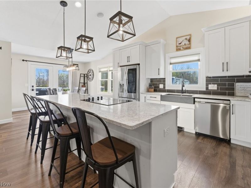 8863 Lynnpark Street NE, Alliance, OH 44601 Photo 8