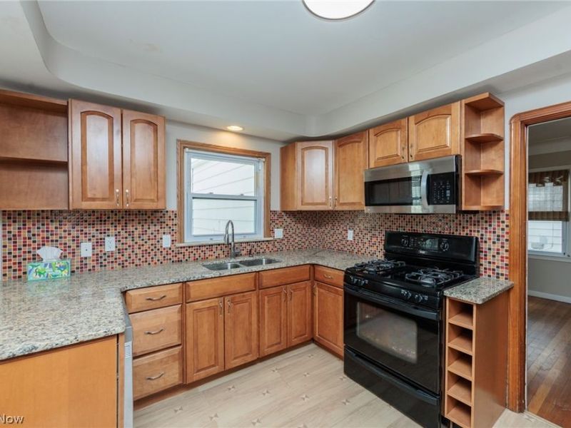 4441 Baintree Road, University Heights, OH 44118 Photo 15