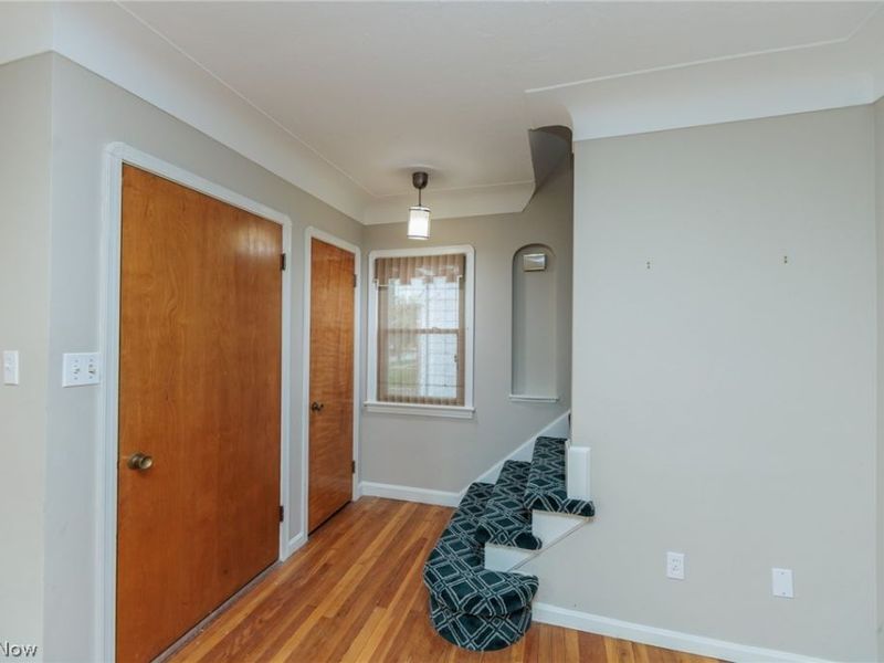 4441 Baintree Road, University Heights, OH 44118 Photo 2