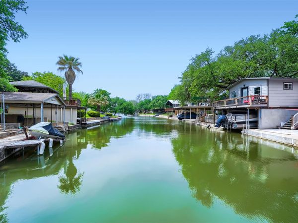 1406 Highland DR, Marble Falls, TX 78654