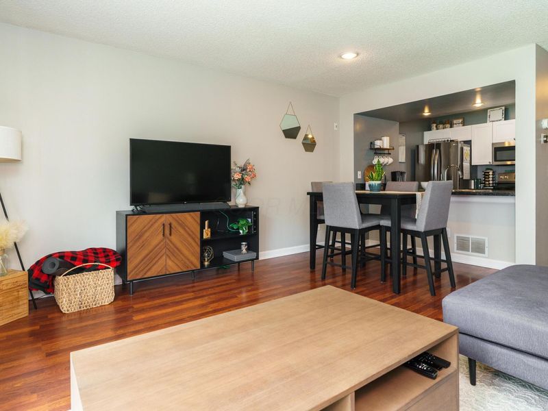 1837 Messner Drive, Hilliard, OH 43026 Photo 12