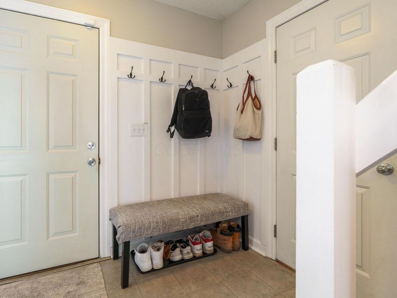 1837 Messner Drive, Hilliard, OH 43026 Photo 4