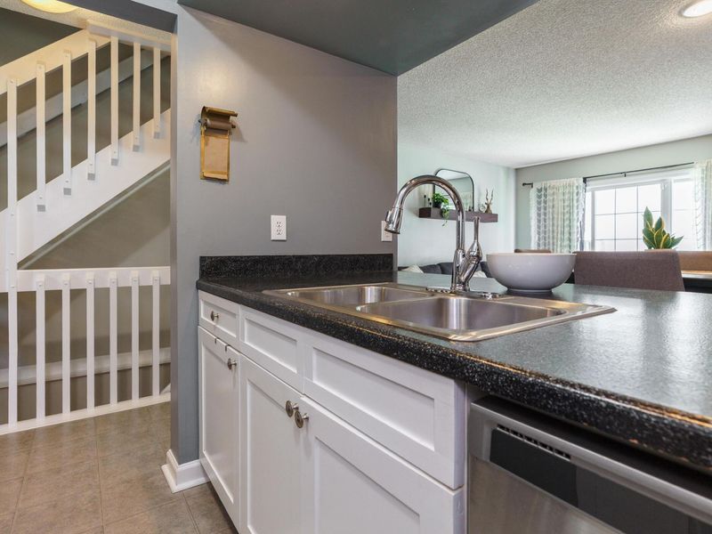 1837 Messner Drive, Hilliard, OH 43026 Photo 8